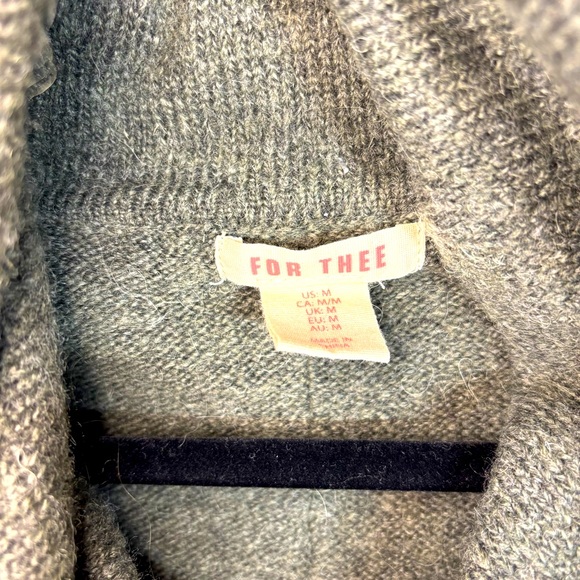 For Thee Green Cowl Neck Alpaca Blend - Size Medium - Picture 3 of 4